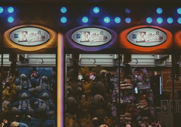 房卡必备教程“微信好友创建金花房间”房卡详细充值