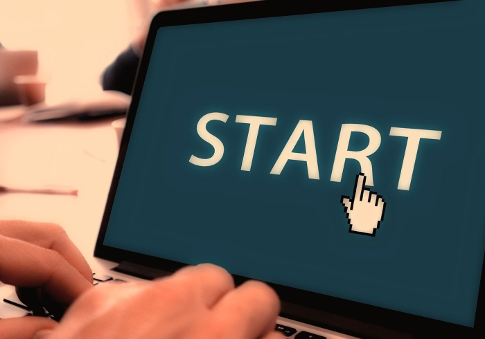 房卡必备教程“炸 金花房卡在哪里买的”房卡获取方式