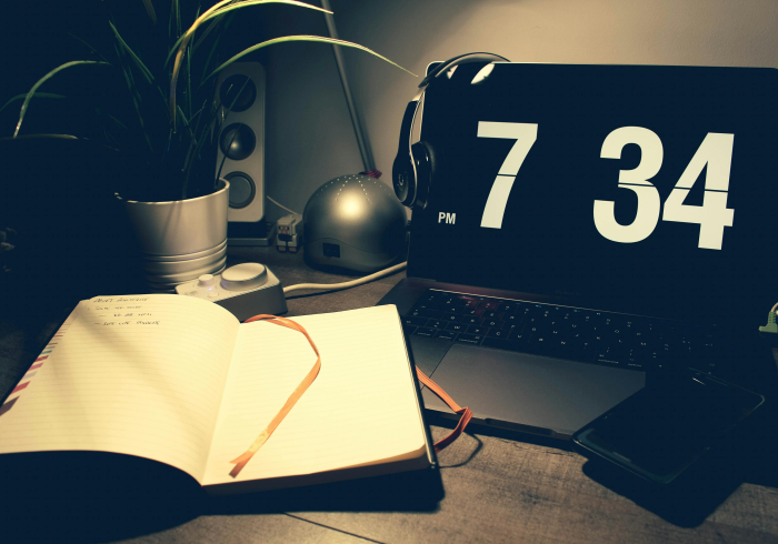 给大家讲解“皇豪大厅如何购买房卡”获取房卡教程-哔哩哔哩